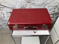 Koffer 60er Jahre rot kariert Vintage 2 Stück vorhanden Stuttgart - Stuttgart-Ost Vorschau