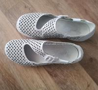 ❤️ RIEKER /echt Leder Schuhe /38 /weiß Mecklenburg-Vorpommern - Wismar Vorschau