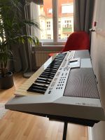 YAMAHA Keyboard | PSR-S550 | wie neu Friedrichshain-Kreuzberg - Friedrichshain Vorschau