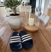 Adilette Größe 42 2/3 Hessen - Fulda Vorschau
