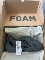 Adidas Yeezy Foam  RNR Carbon US12 EU47 Nordrhein-Westfalen - Herne Vorschau