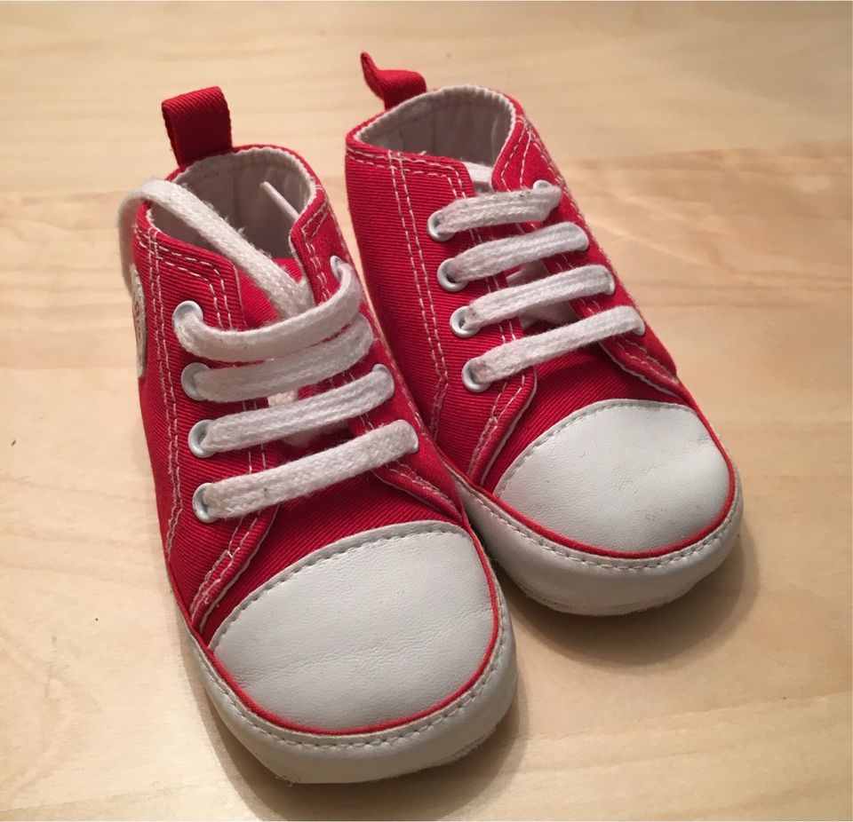 Baby-Schuhe Gr. 20-21cm in Bad Camberg