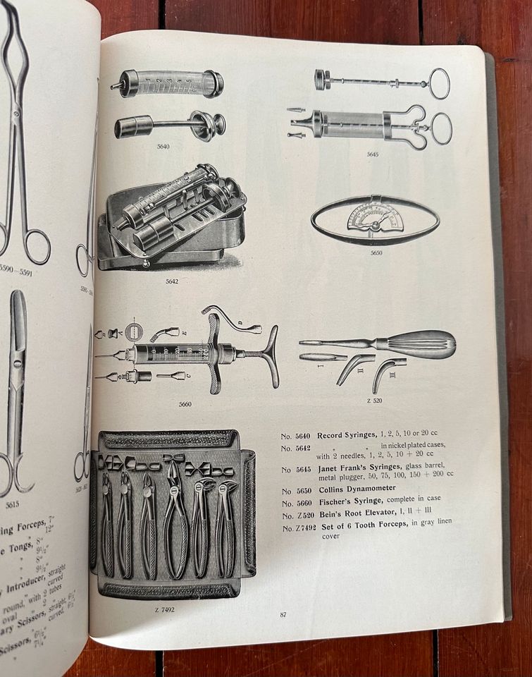 Surgical Instruments Medizinische Instrumente antik Buch in Hagen