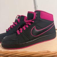 Nike sneaker Schuhe  schwarz Pink  Gr 37,5 Saarland - Schiffweiler Vorschau