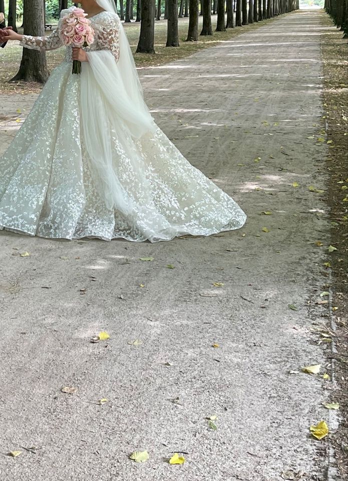 Brautkleid in Bergen