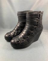 Gardenia Keil Plateau Stiefel 39 Stiefeletten Riemen Leder NEU Dortmund - Aplerbeck Vorschau