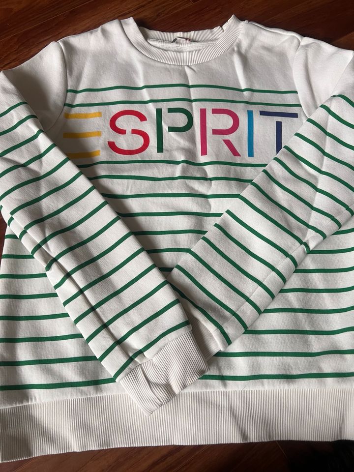 Esprit Pullover in Bremen