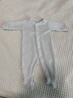 Newborn Strampler in Gr. 50 beige Nordrhein-Westfalen - Neuss Vorschau