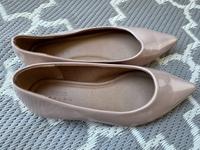 Lack Ballerinas Halbschuhe von ASOS 37 37,5 NEU Muse Baden-Württemberg - Offenburg Vorschau