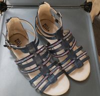 schöne Sandalen, Gr 36, BullBoxer, dunkelblau mit Glitzer Leipzig - Liebertwolkwitz Vorschau