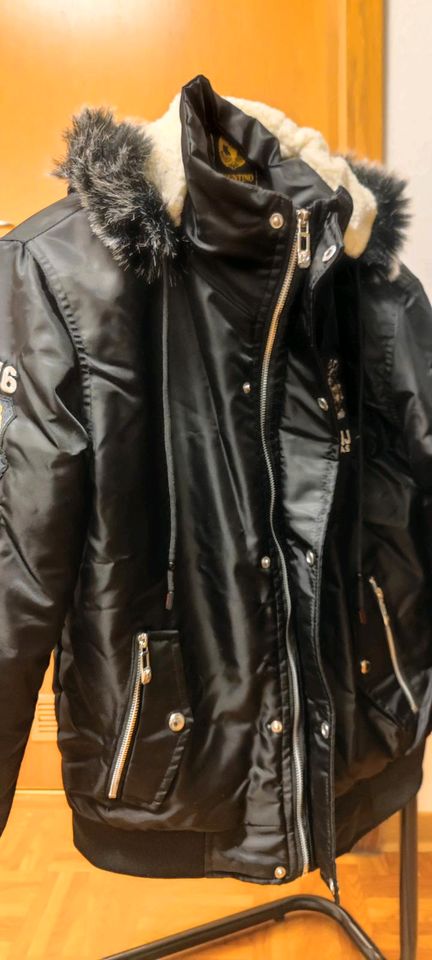 Winterjacke in Schwarz ''Neu'' in Bad Brückenau