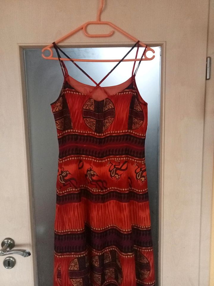 Alba Moda Kleid afrikanisches Muster Gr. 36 38 M orange rot in Hermsdorf