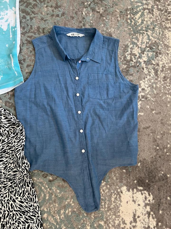 Top Kleidung Packet Damen Größe S / Oliver,H&M, Mango, edc.... in Coerde