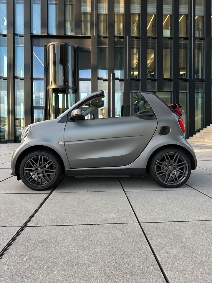 Smart Fortwo Cabrio Brabus Paket Vollausstattung in Krefeld