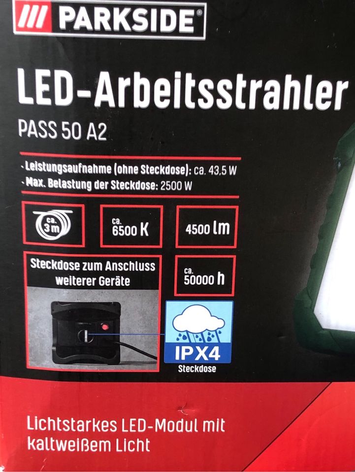 PARKSIDE® LED-Arbeitsstrahler »PASS 50 A2«, 43,5 W, mit Steckdose in Berlin  - Mitte | eBay Kleinanzeigen ist jetzt Kleinanzeigen