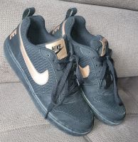 Nike Sneaker schwarz-gold Gr.40 wie neu Nordrhein-Westfalen - Herne Vorschau