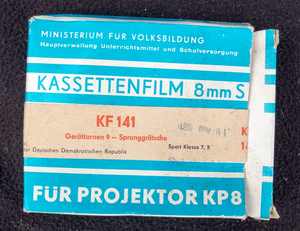 Kassettenfilm 8mm für Projektor KP8, "KF141 Geräteturnen" in Ebersbach/Sachsen