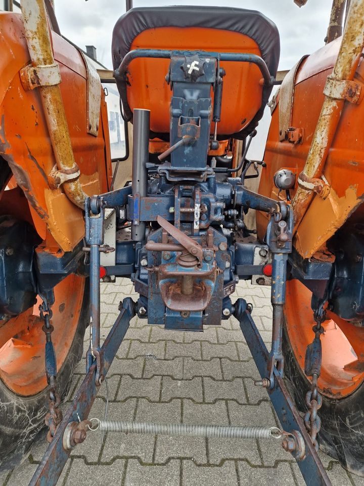 Fiat Traktor/Schlepper R 450 6220 BStd. Tüv Feb. 2026 in Freiberg am Neckar