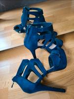 tolle blaue high heels Hessen - Fuldatal Vorschau