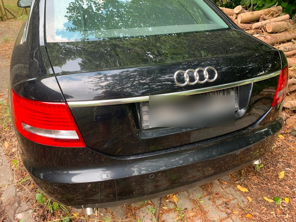 Audi A6 4f 2.7 V6 TDI Limo Motorschaden schwarz LZ9Y Schachtefest in Zichow