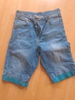 Jeans Shorts Fit-z blau grüner Saum Gr 170 neuwertig Baden-Württemberg - Oberderdingen Vorschau