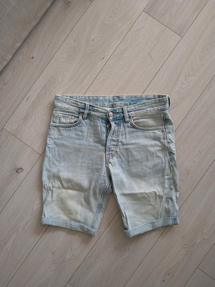 Shorts, Gr. 28 in Elmshorn