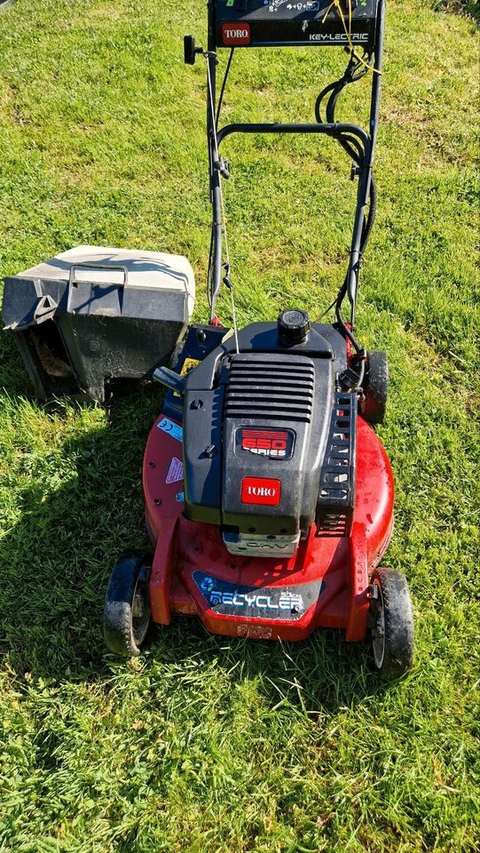 Toro 53cm Rasenmäher mit Antrieb in Bad Driburg