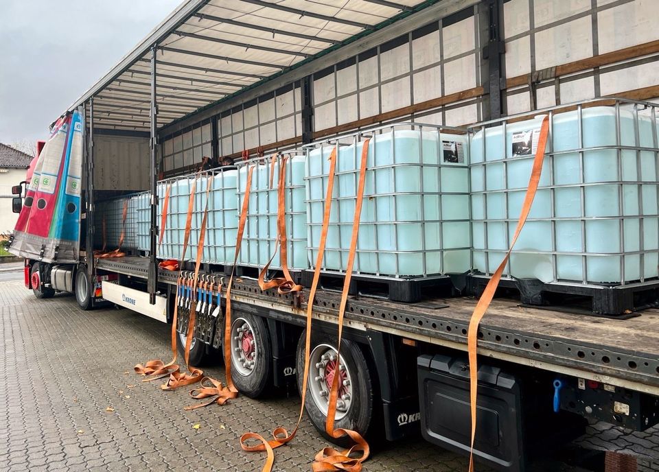 AdBlue® im 1000 Liter IBC mit oder ohne Steigrohr - SOFORTVERSAND in Bielefeld