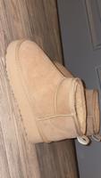 UGG Boots  NEU Niedersachsen - Schöningen Vorschau
