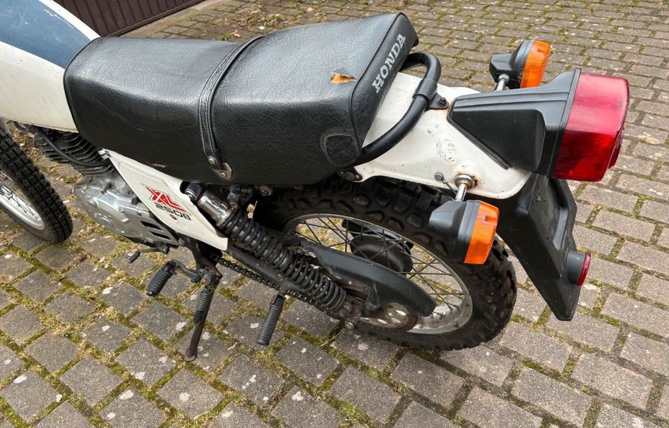 Honda XL 250 S Bj. 04/82 läuft muss aber restauriert werden in Bremen