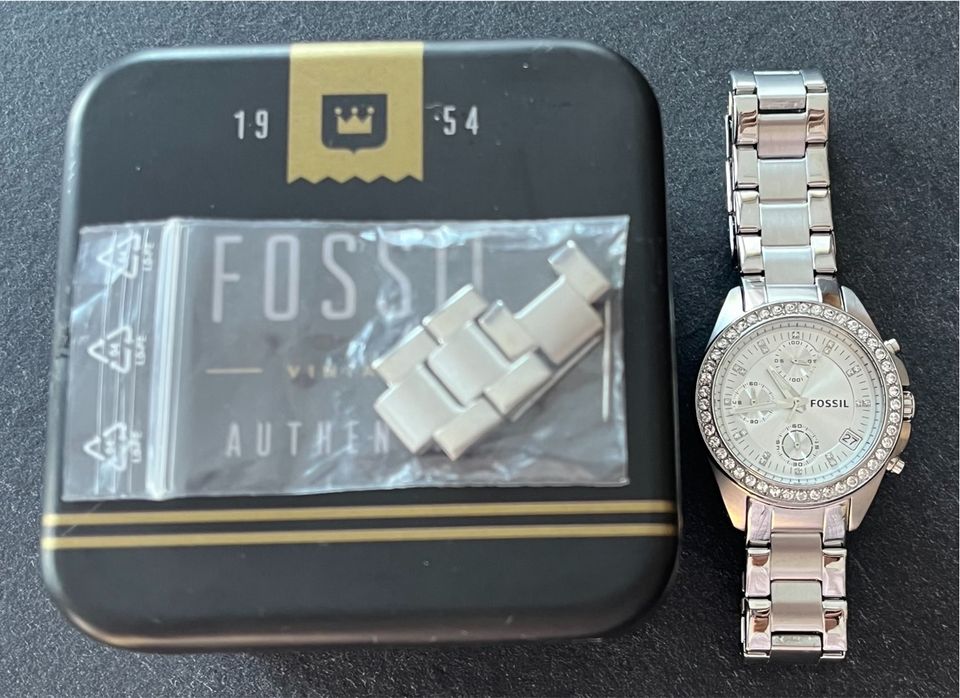 Fossil Damenarmbanduhr Chronograph  ES2681 mit neuer Batterie in Fischach