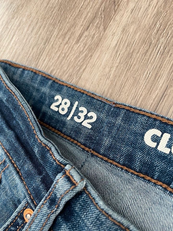 Clockhouse Skinny Jeans Hose 28/32 in Wedel