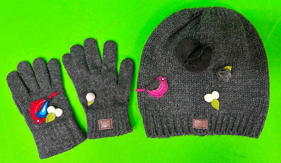 Dolce & Gabbana junior-  Mädchen Winterset Mütze & Handschuhe in Nürnberg (Mittelfr)