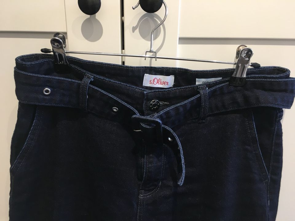 NEU!! S.Oliver Damen Jeans Schlaghose dunkelblau Gr. 40 L in Schwabach