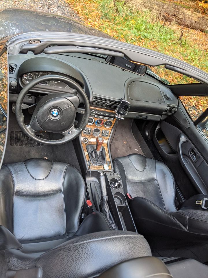 BMW Z3 Cabrio 3.0i | 18 Zoll M-Felgen Windschott Klima in Möhnesee