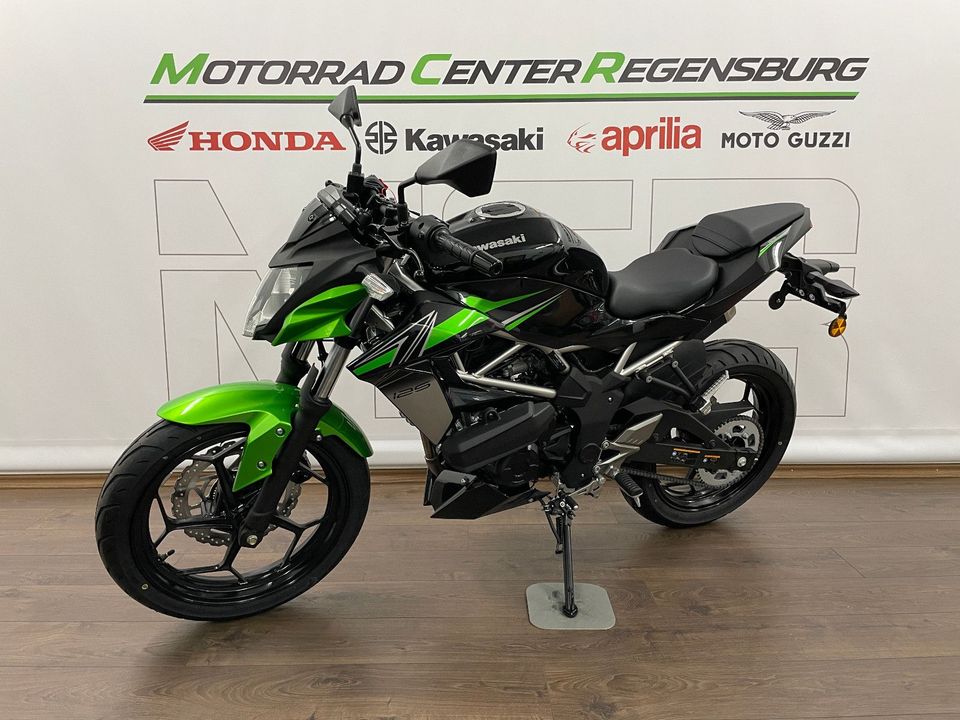 Kawasaki Z 125 Modell 2024 - Starterbonus in Neutraubling