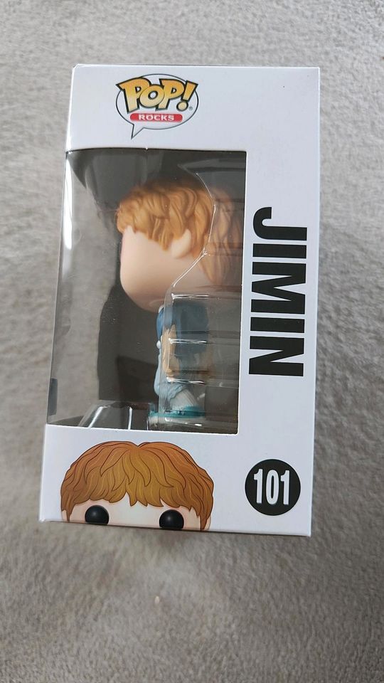 BTS Funko Pop OVP 101 & 105 in Hage