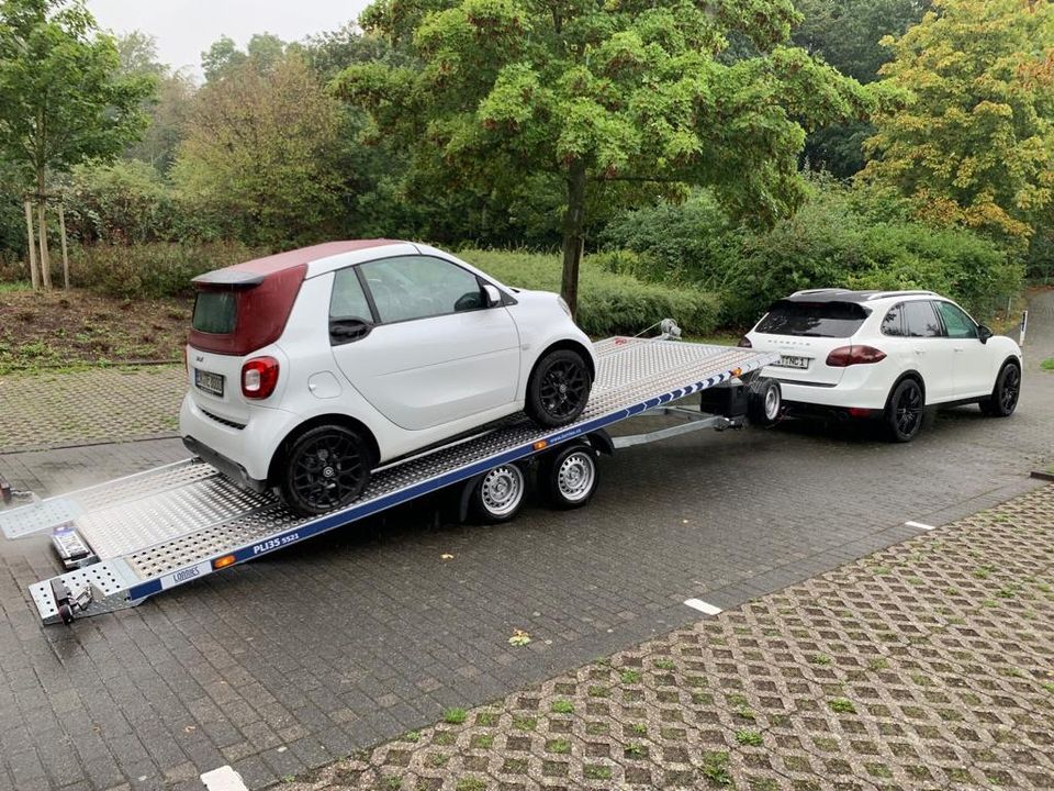 Fahrzeugüberführung Autotransporte Sportwagentransport in Dortmund