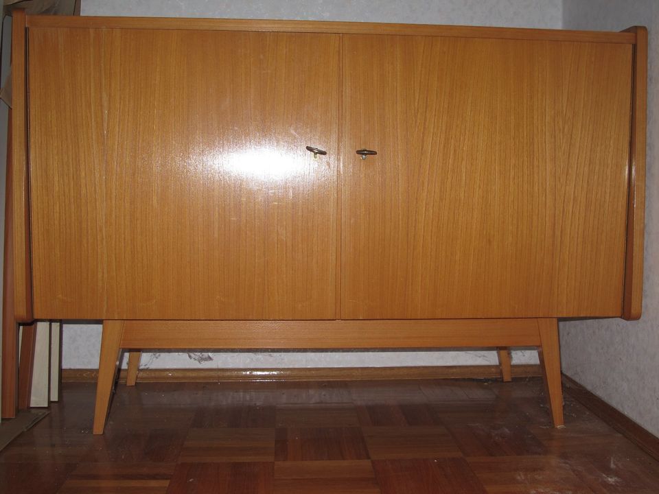 60er Midcentury Sideboard Kommode Anrichte in Echtholz in Höpfingen