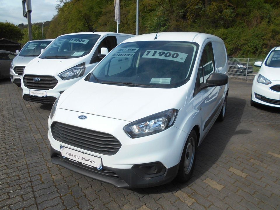 Ford Transit Courier Basis in Niederbreitbach