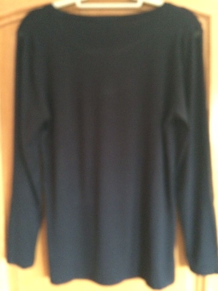 Shirt schwarz Urban Diva mit Pailletten gold, Größe 40 Neu in Hosenfeld