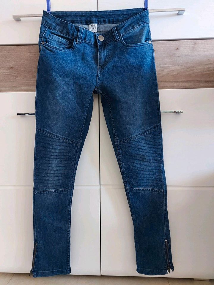 Größe 158, kik, Y.F.K. - Jeanshose, Jeans, blau, Reißverschluß, M in Taunusstein