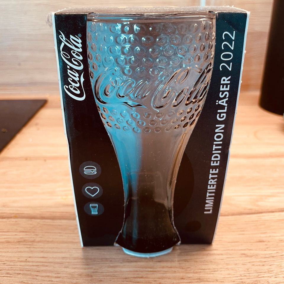 McDonald’s Coca Cola Glas 2022 schwarz in Hanau