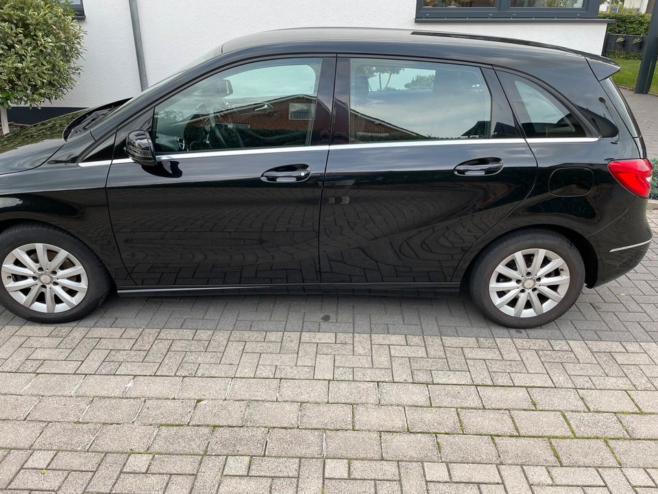 Mercedes B180 Bj. 2014 in Dortmund