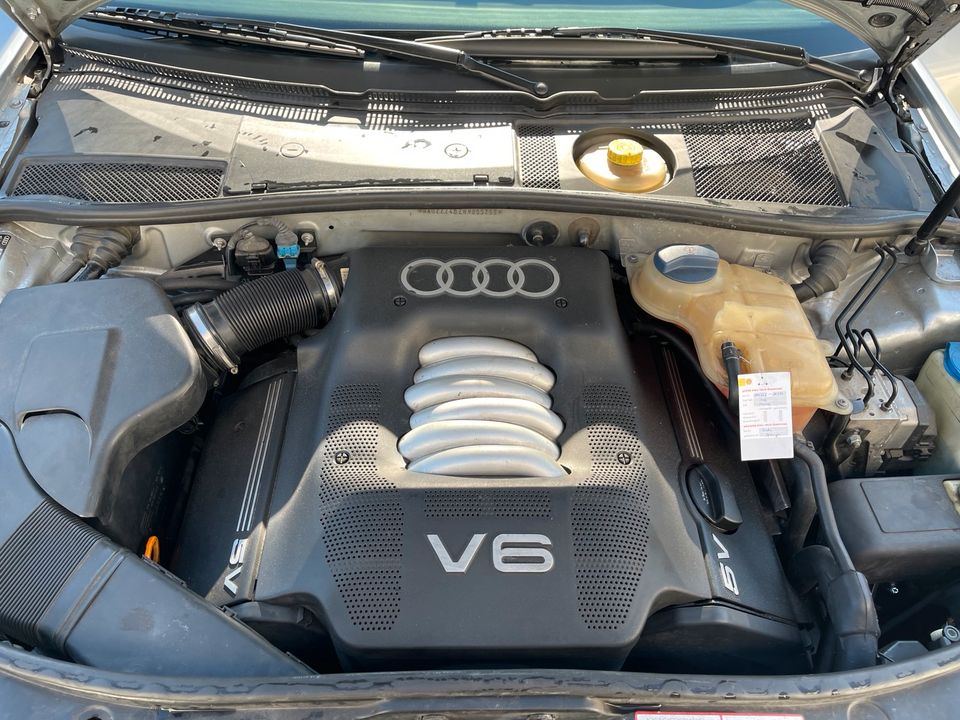 Audi A6 2,4 V6 von 1997 in Waltrop