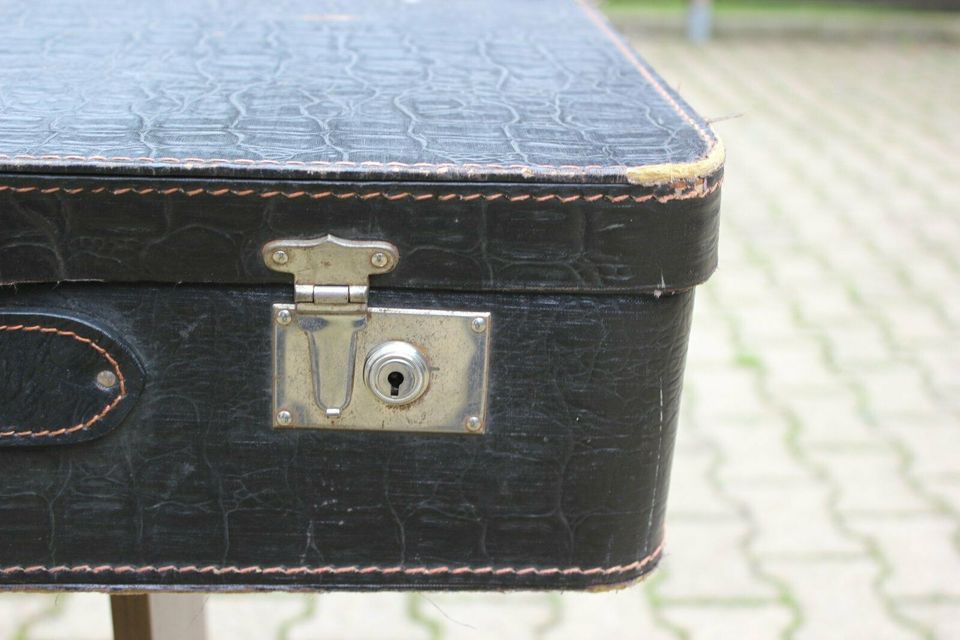 Koffer Alt Vintage Antik in Bielefeld