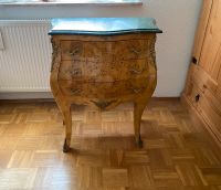 Baroque chest of drawers with green marble top walnut H75 cm W 60 Hessen - Wiesbaden Vorschau