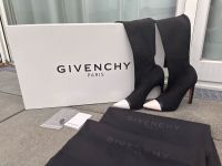 100% ORIGINAL GIVENCHY OVERKNEE STIEFEL SCHWARZ RIPPSTRICK GR. 38 München - Altstadt-Lehel Vorschau