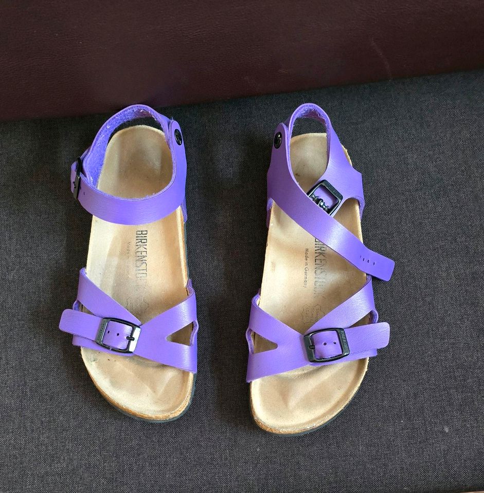 Birkenstock Rio flieder lila pastell 38 schmal echt Leder in Ulm