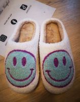 NEU ❤️ Original Airfoot Smiley Hausschuhe weiß Gr 37 insta tiktok Bayern - Aschaffenburg Vorschau